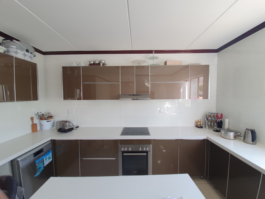 3 Bedroom Property for Sale in Carlswald Gauteng