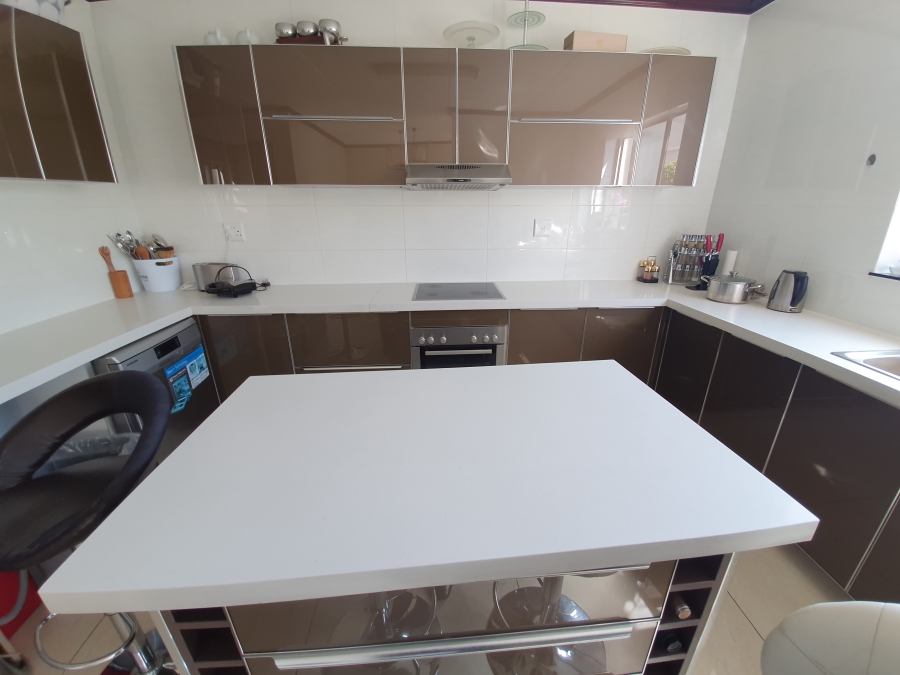 3 Bedroom Property for Sale in Carlswald Gauteng