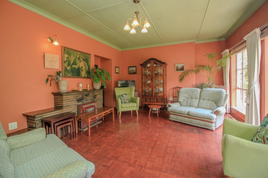 4 Bedroom Property for Sale in Nimrod Park Gauteng