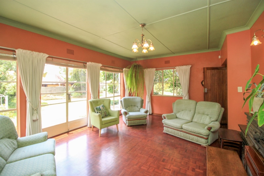 4 Bedroom Property for Sale in Nimrod Park Gauteng