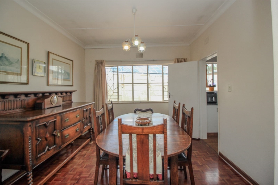 4 Bedroom Property for Sale in Nimrod Park Gauteng