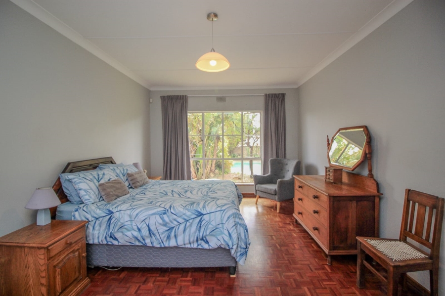 4 Bedroom Property for Sale in Nimrod Park Gauteng