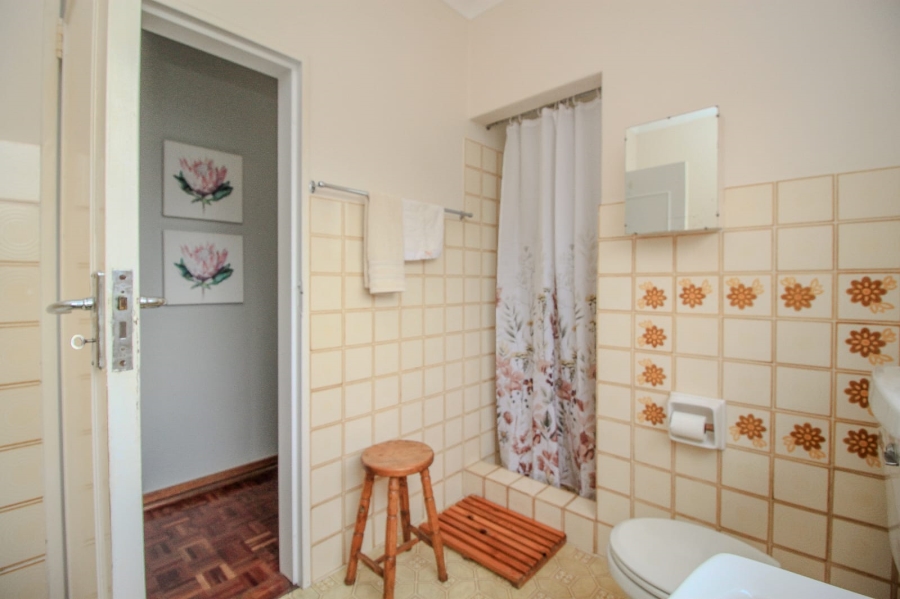 4 Bedroom Property for Sale in Nimrod Park Gauteng