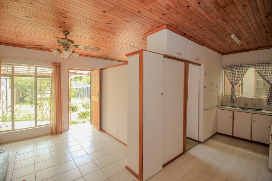 4 Bedroom Property for Sale in Nimrod Park Gauteng