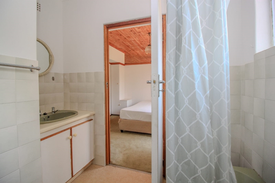 4 Bedroom Property for Sale in Nimrod Park Gauteng