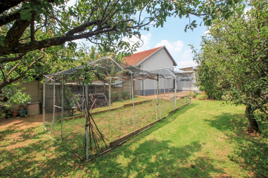4 Bedroom Property for Sale in Nimrod Park Gauteng