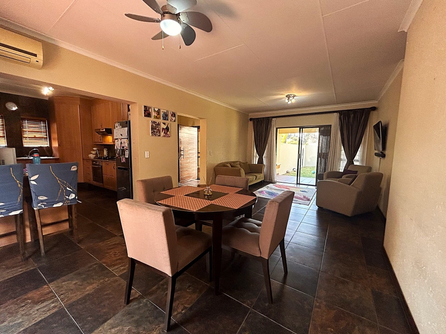 To Let 3 Bedroom Property for Rent in Noordwyk Gauteng