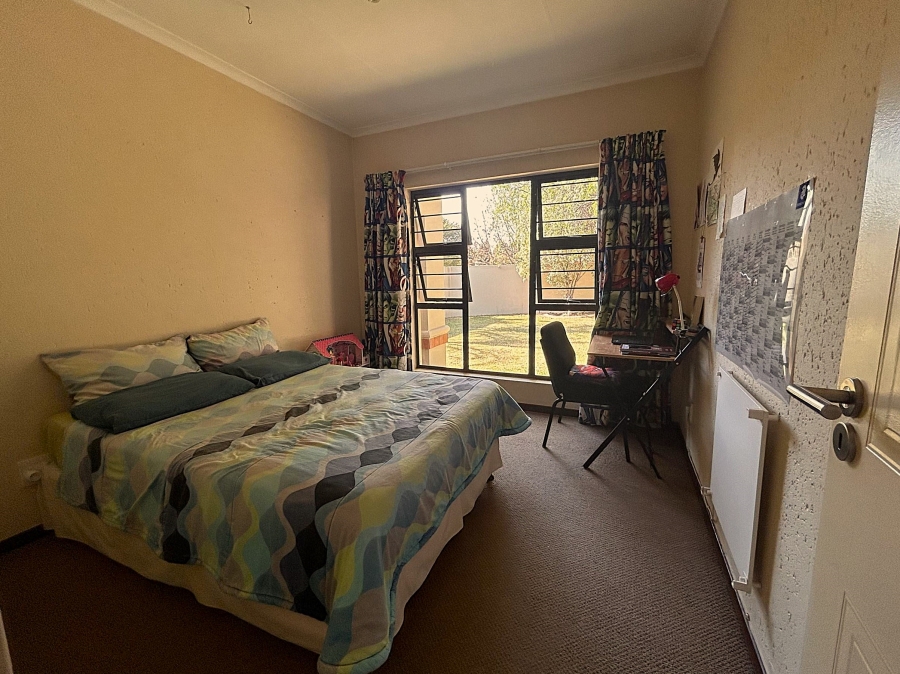 To Let 3 Bedroom Property for Rent in Noordwyk Gauteng