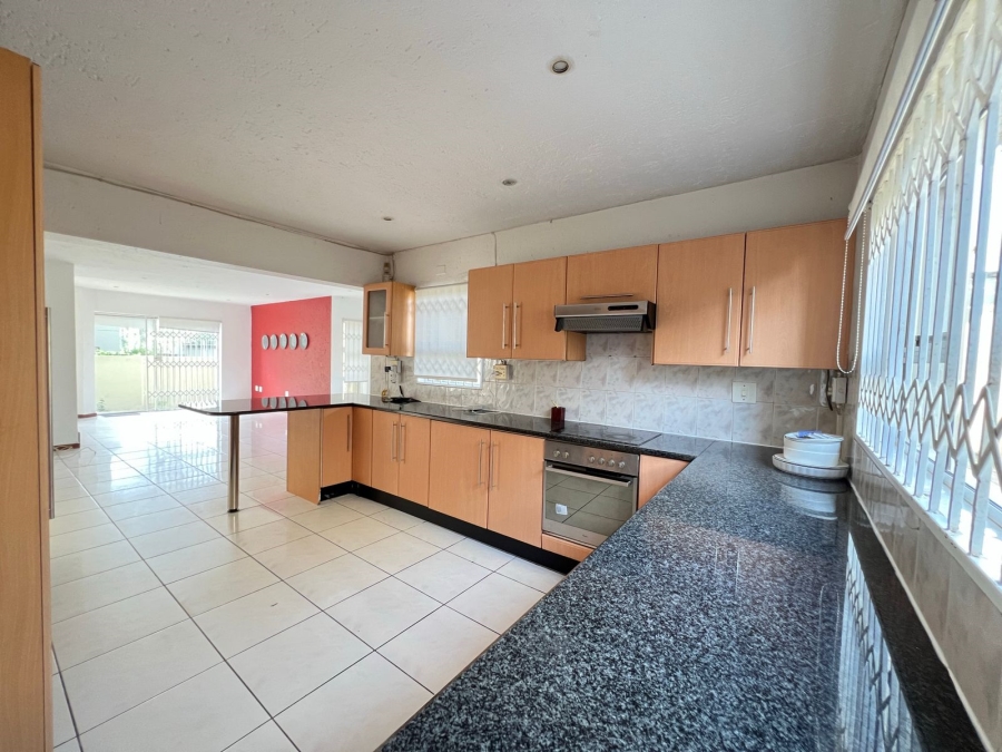 To Let 3 Bedroom Property for Rent in Sunninghill Gauteng
