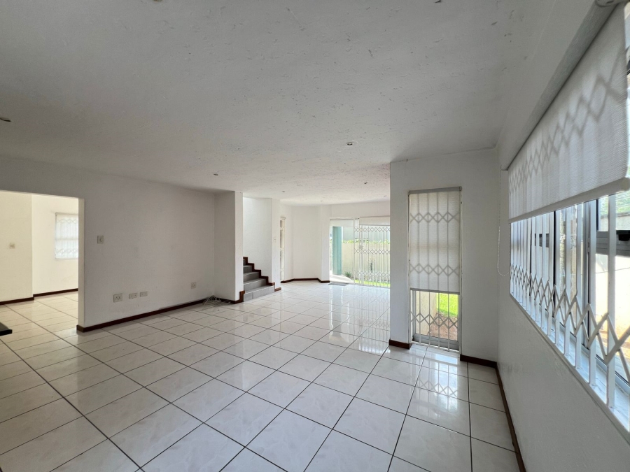 To Let 3 Bedroom Property for Rent in Sunninghill Gauteng