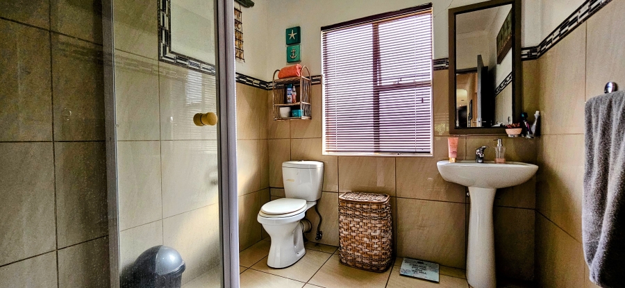 4 Bedroom Property for Sale in Risiville Gauteng