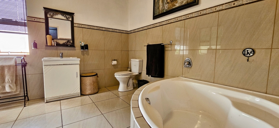 4 Bedroom Property for Sale in Risiville Gauteng