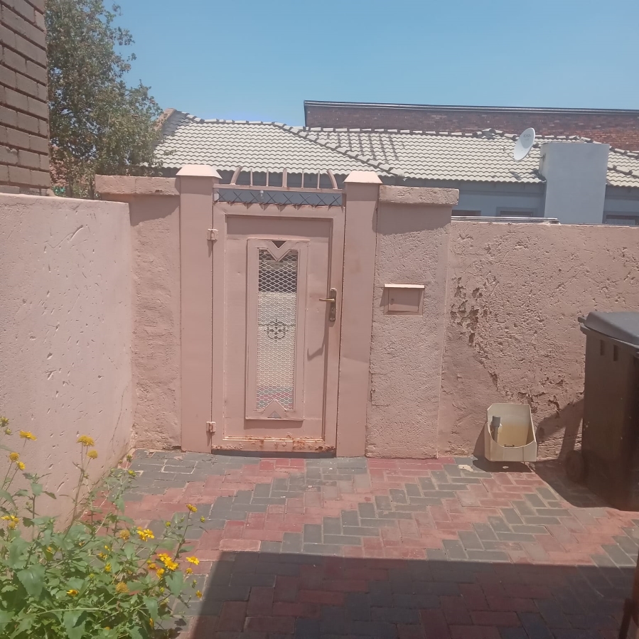 3 Bedroom Property for Sale in Danville Gauteng