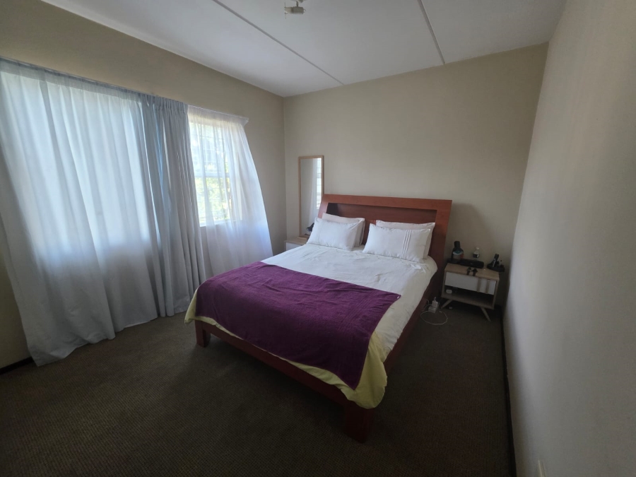 To Let 2 Bedroom Property for Rent in Bardene Gauteng