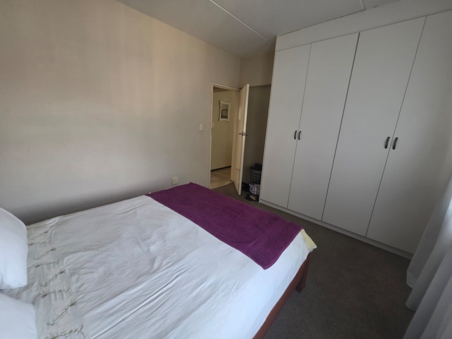 To Let 2 Bedroom Property for Rent in Bardene Gauteng