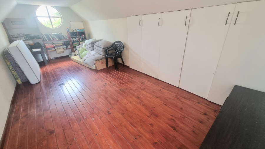 4 Bedroom Property for Sale in Crescent Wood Country Estate Gauteng