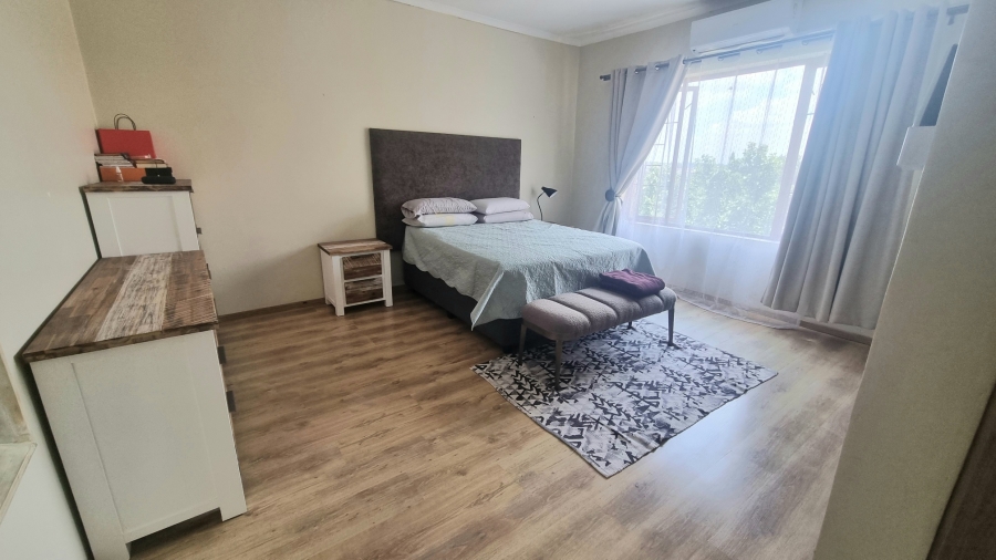 4 Bedroom Property for Sale in Crescent Wood Country Estate Gauteng