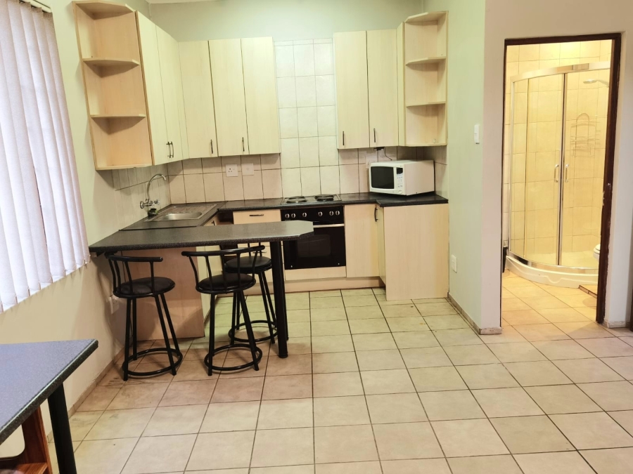 4 Bedroom Property for Sale in Crescent Wood Country Estate Gauteng