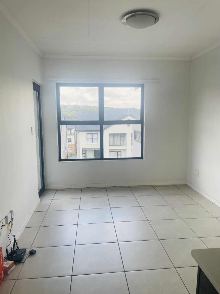 To Let 1 Bedroom Property for Rent in Olivedale Gauteng