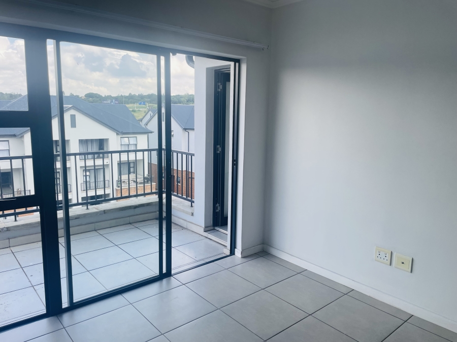 To Let 1 Bedroom Property for Rent in Olivedale Gauteng