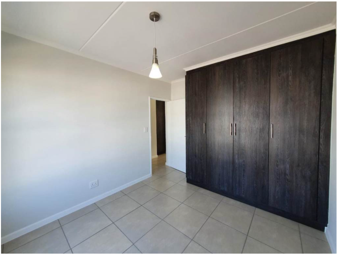 To Let 2 Bedroom Property for Rent in Olivedale Gauteng