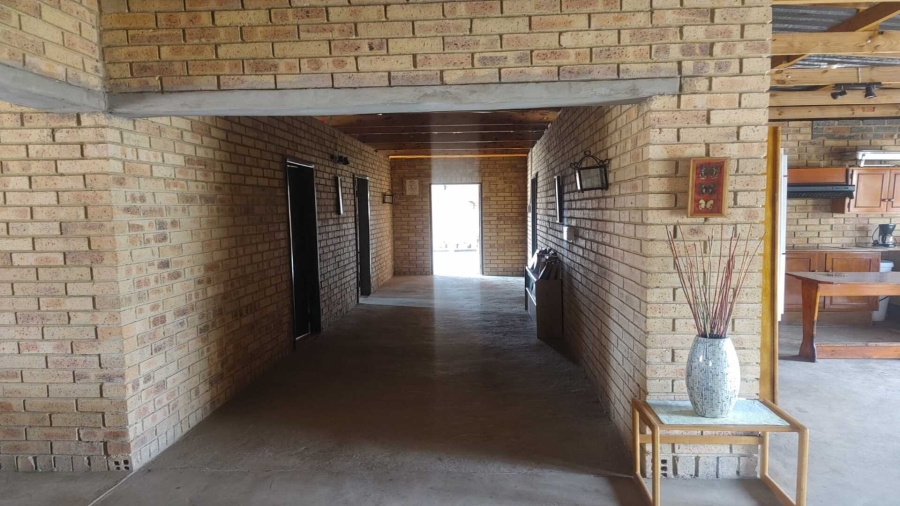 3 Bedroom Property for Sale in Vaaloewer Gauteng