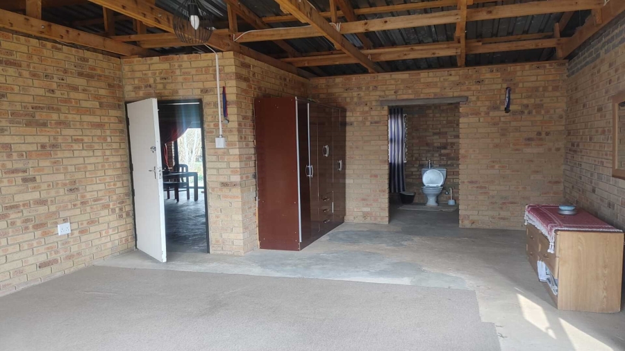3 Bedroom Property for Sale in Vaaloewer Gauteng