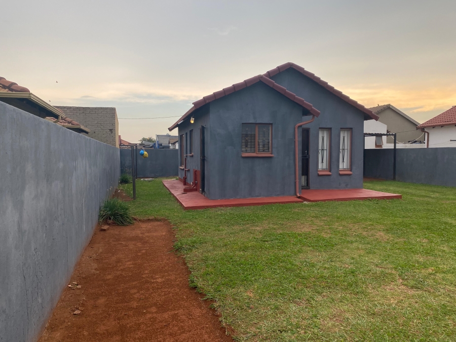 2 Bedroom Property for Sale in Vosloorus Ext 6 Gauteng