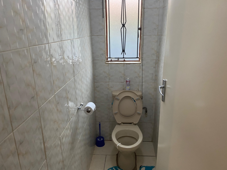 2 Bedroom Property for Sale in Vosloorus Ext 6 Gauteng