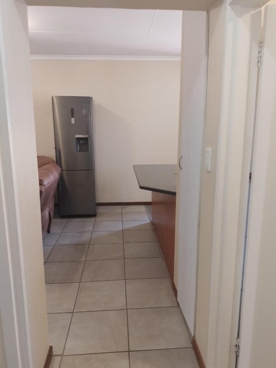To Let 2 Bedroom Property for Rent in Noordwyk Gauteng