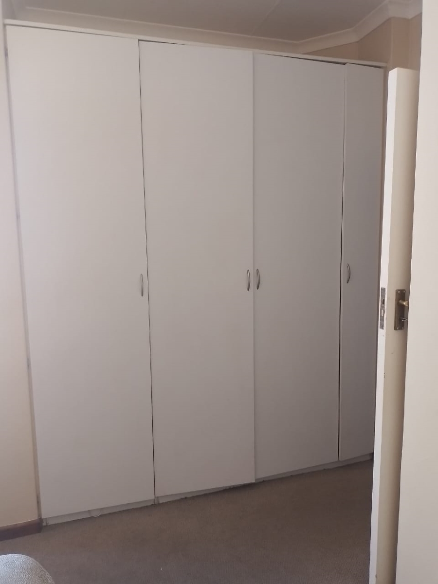 To Let 2 Bedroom Property for Rent in Noordwyk Gauteng