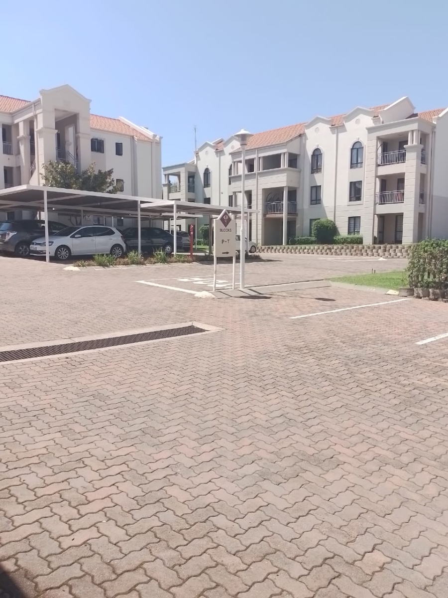 To Let 2 Bedroom Property for Rent in Noordwyk Gauteng