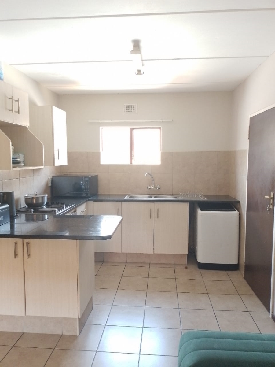 2 Bedroom Property for Sale in Noordwyk Gauteng