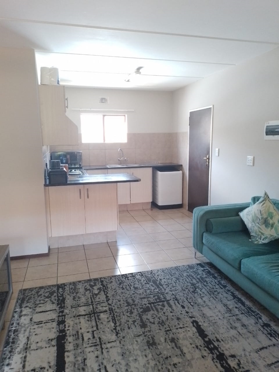 2 Bedroom Property for Sale in Noordwyk Gauteng