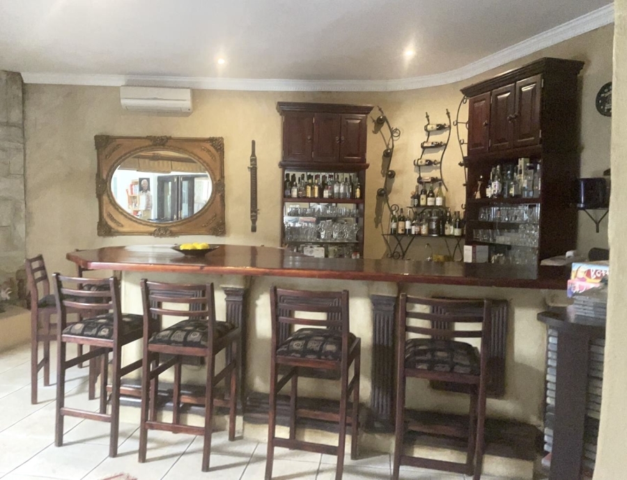 5 Bedroom Property for Sale in Waterkloof Estate Gauteng