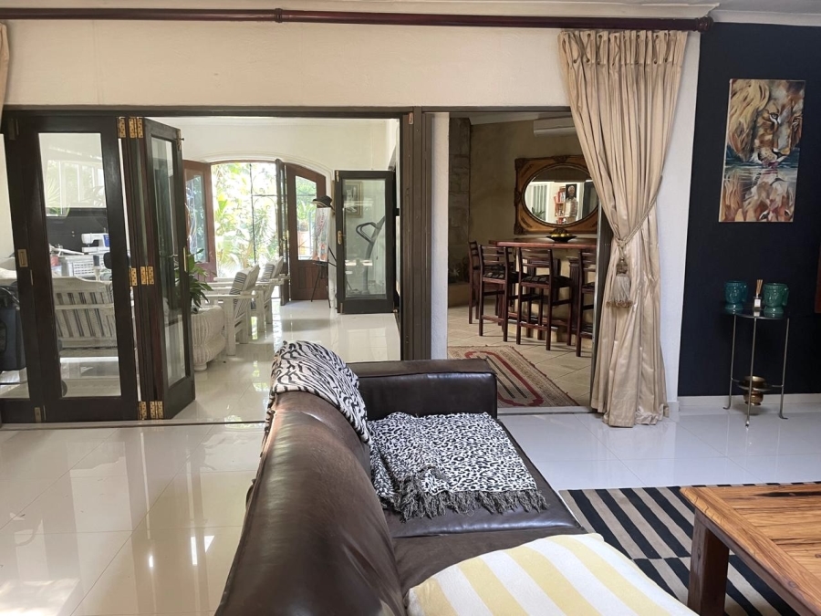 5 Bedroom Property for Sale in Waterkloof Estate Gauteng