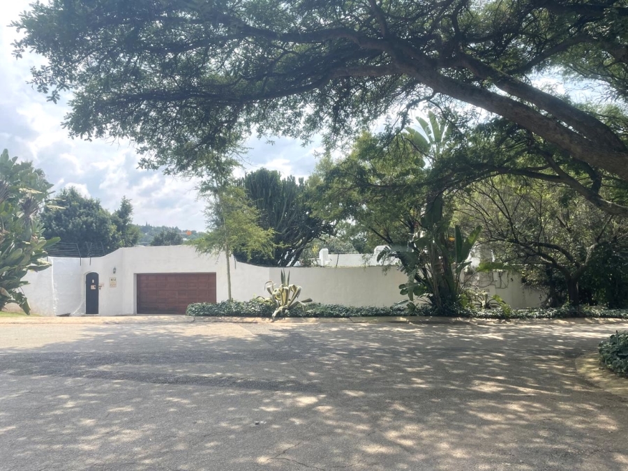 5 Bedroom Property for Sale in Waterkloof Estate Gauteng