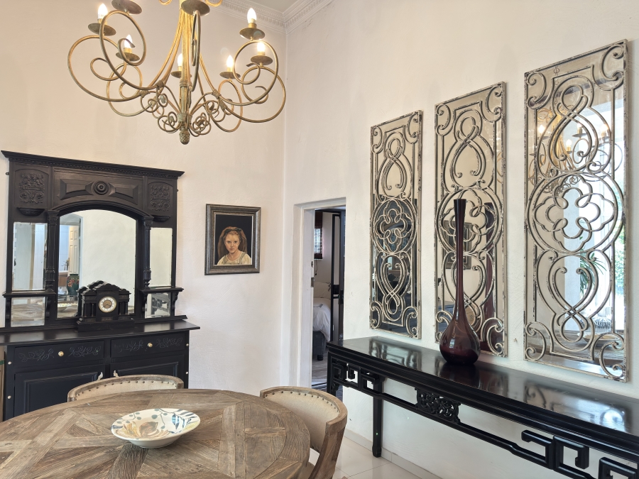 5 Bedroom Property for Sale in Waterkloof Estate Gauteng