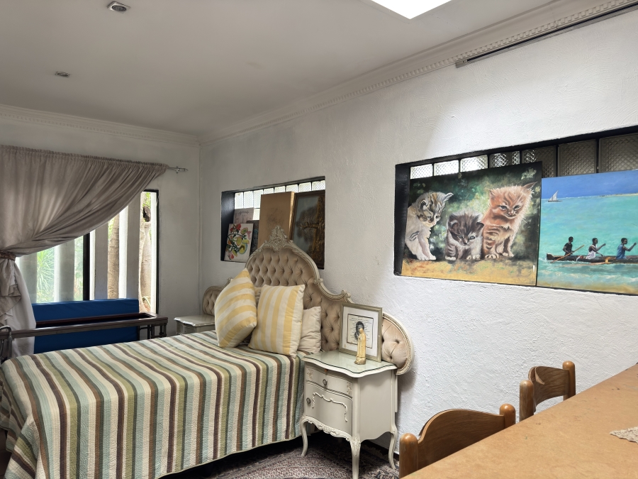 5 Bedroom Property for Sale in Waterkloof Estate Gauteng