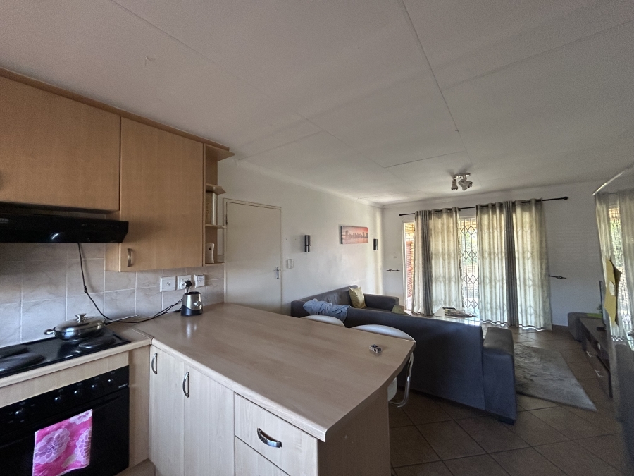 2 Bedroom Property for Sale in Noordwyk Gauteng