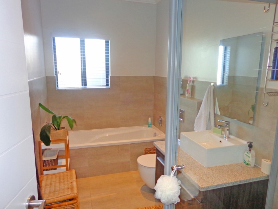 4 Bedroom Property for Sale in Bryanston Gauteng