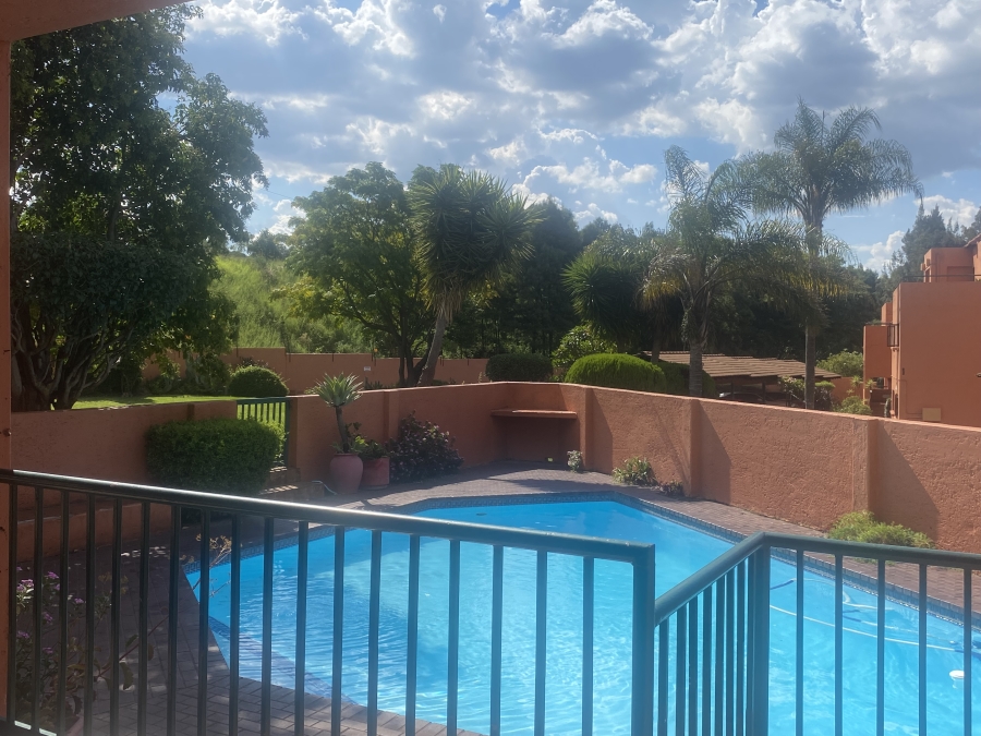 1 Bedroom Property for Sale in Randpark Ridge Gauteng