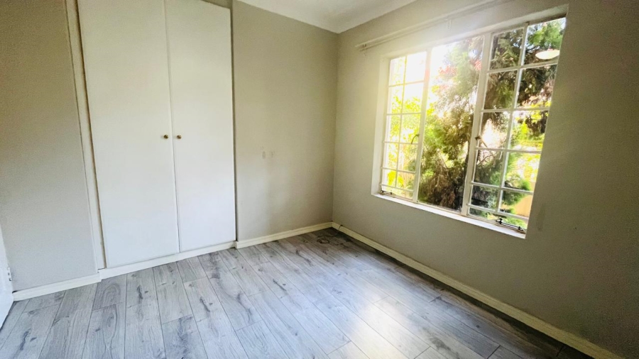 To Let 2 Bedroom Property for Rent in Paulshof Gauteng