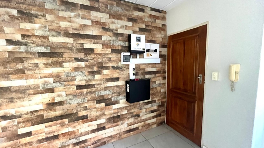 To Let 2 Bedroom Property for Rent in Paulshof Gauteng