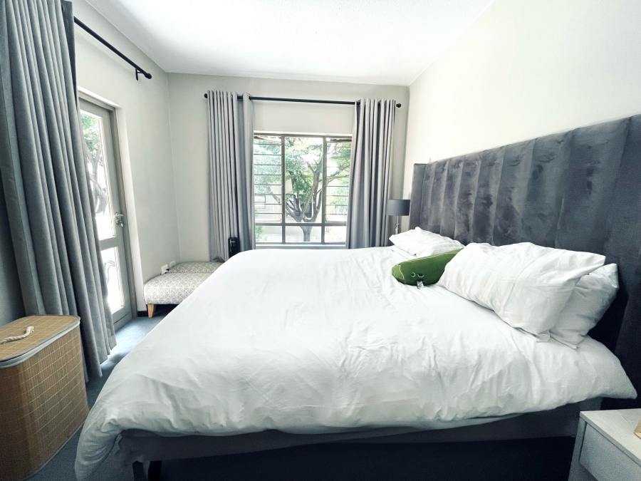 To Let 2 Bedroom Property for Rent in Bryanston Gauteng