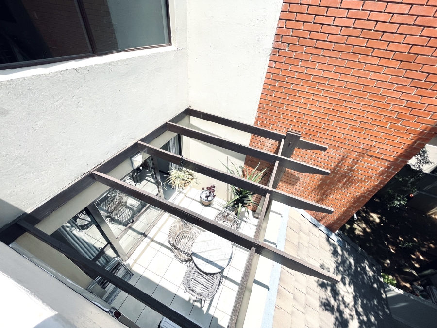 To Let 2 Bedroom Property for Rent in Bryanston Gauteng