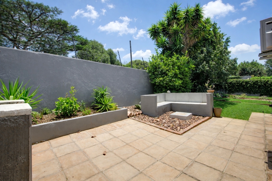 3 Bedroom Property for Sale in Bryanston Gauteng