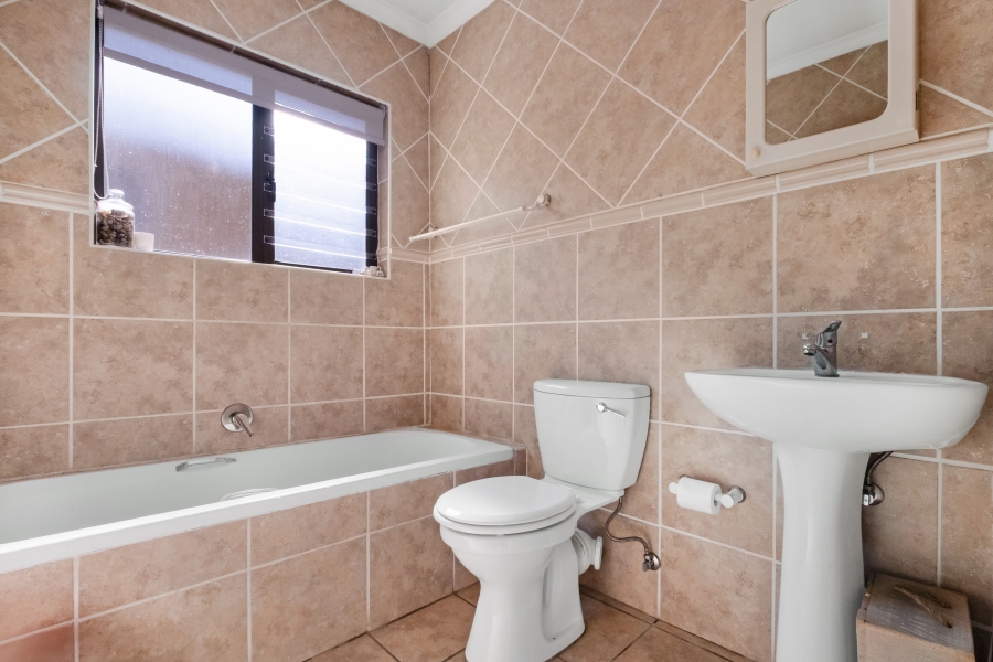 3 Bedroom Property for Sale in Craigavon Gauteng