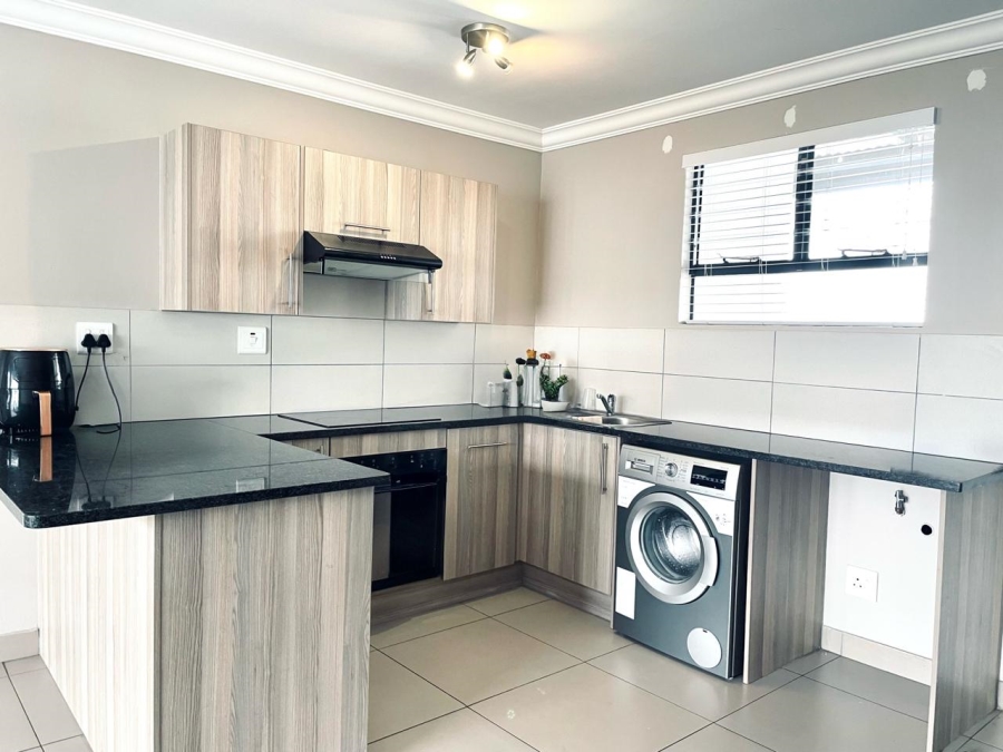 To Let 2 Bedroom Property for Rent in Chartwell Gauteng