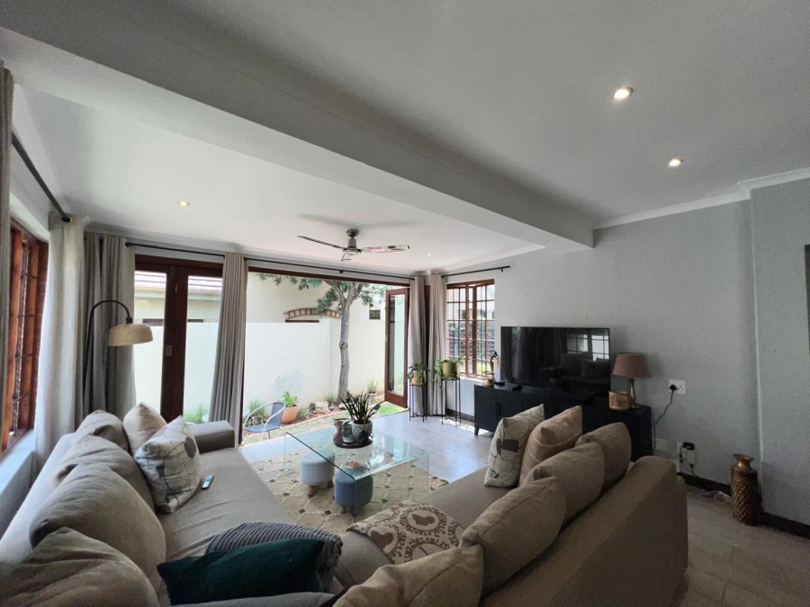 To Let 3 Bedroom Property for Rent in Paulshof Gauteng